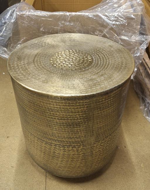 Buy & Sell Hindhead Waverley - Photos for Side table