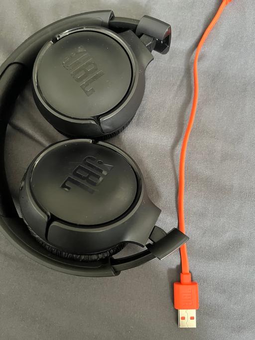 Buy & Sell Bromley by Bow East London - Photos for JBL TUNE 510BT Headphones