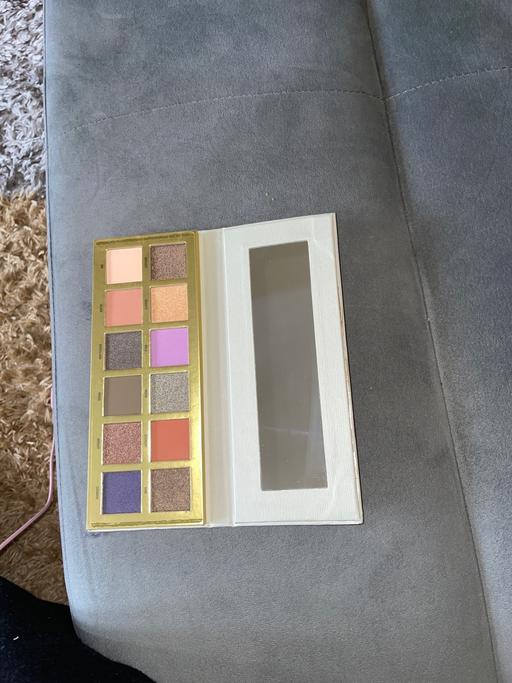 Buy & Sell Kings Heath Birmingham - Photos for New w7 moon glade eyeshadow pallet