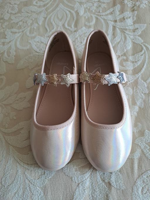 Buy & Sell Tipton Sandwell - Photos for kids shoes please read 