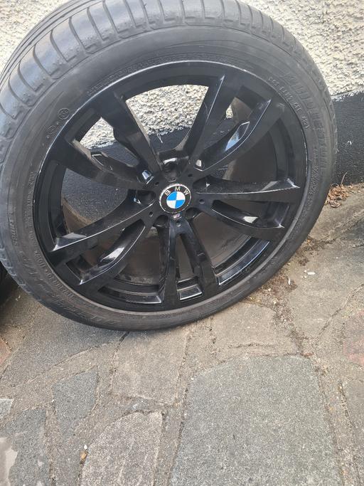 Vehicles Grays Thurrock - Essex - Photos for X5 20 inch original alloys with tyres