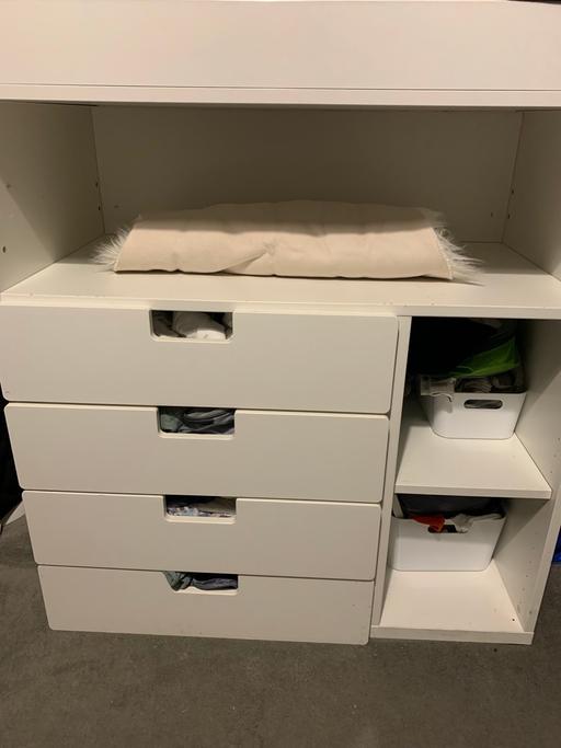 Buy & Sell Blackhorse Road East London - Photos for Baby changing table