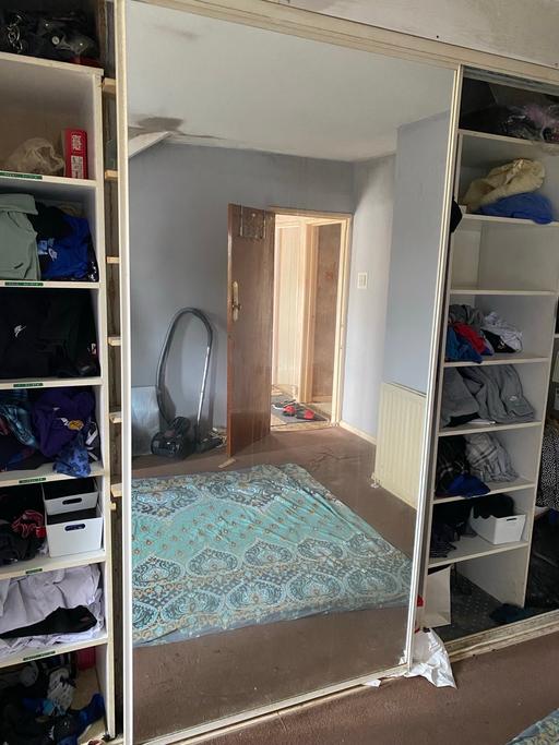 Buy & Sell Moseley Village Wolverhampton - Photos for Sliding mirror doors