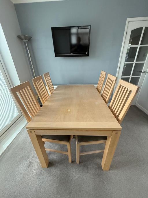 Buy & Sell Shaw Oldham - Photos for DINING TABLE AND CHAIRS