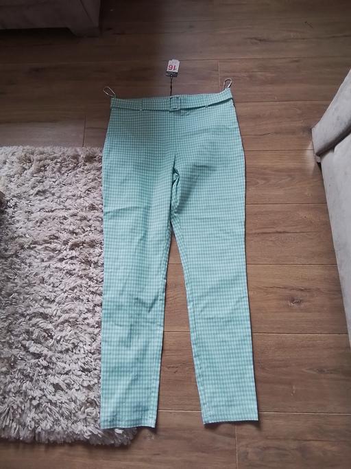 Buy & Sell Brierley Hill Dudley - Photos for size 16 streachy material trousers