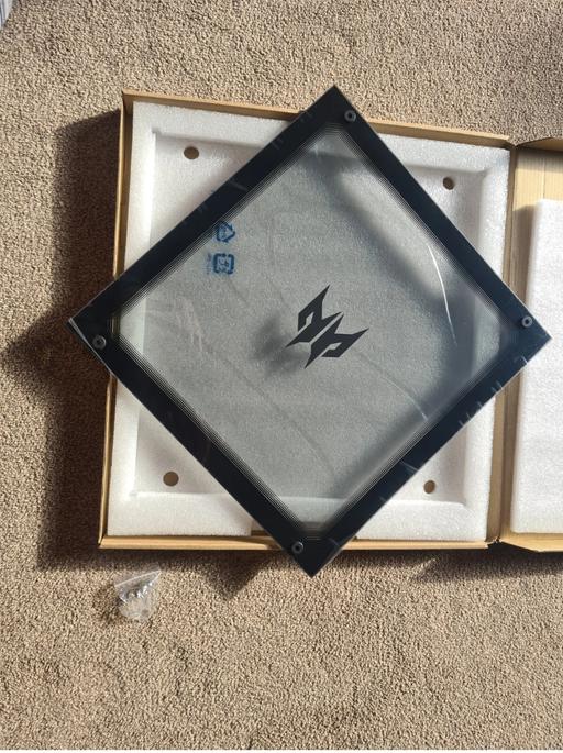 Buy & Sell Ipsley Redditch - Photos for Acer Predator Orion 3000 PC Side Glass Panel