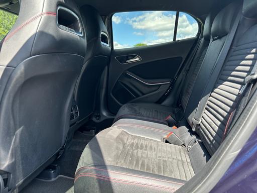 Vehicles Redhill Reigate and Banstead - Photos for Immaculate Mercedes GLA 200 AMG D AUTO