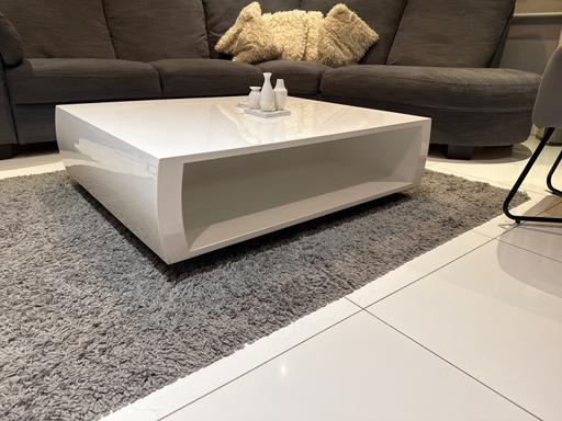 Buy & Sell Hatch End Harrow - Photos for Coffee table - solid