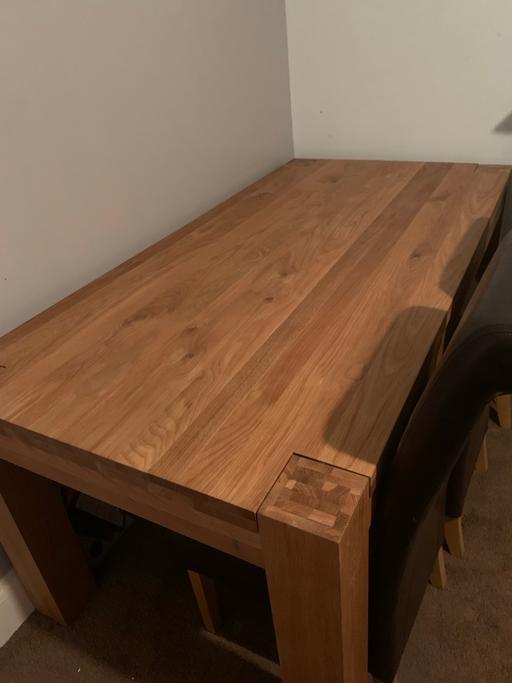 Buy & Sell Luton Bedfordshire - Photos for Solid oak table including 6 leather chairs