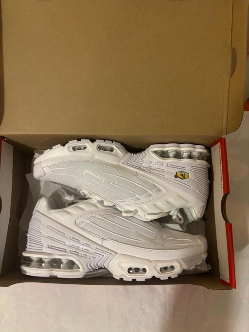 Buy & Sell Victoria Docks East London - Photos for AIR MAX PLUS III