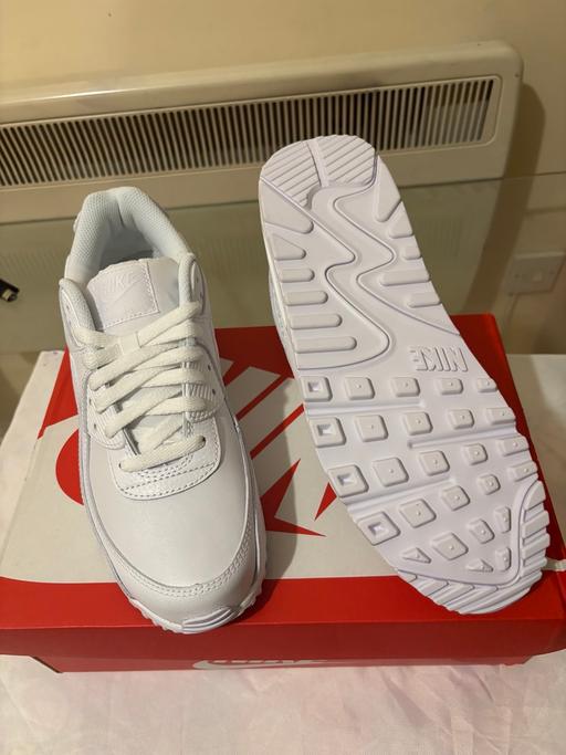 Buy & Sell Victoria Docks East London - Photos for AIR MAX 90 LTR