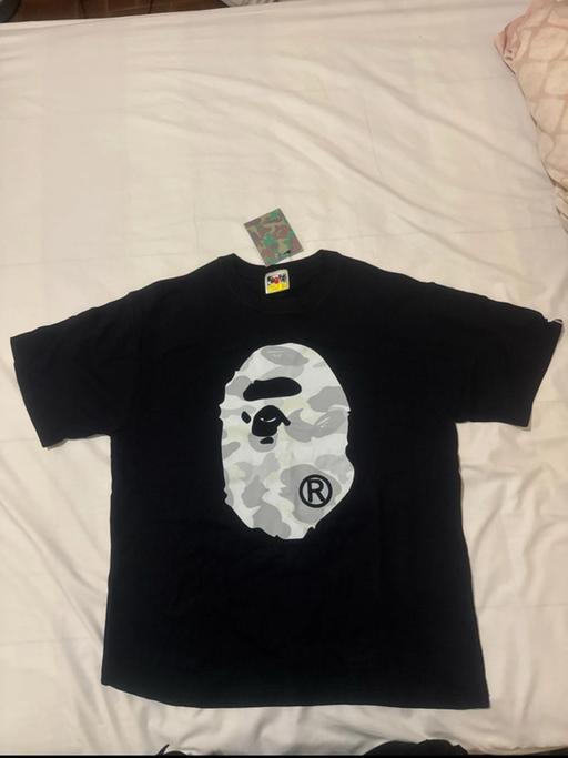 Buy & Sell Paddington West London - Photos for T-Shirt A Bqthing Ape(M)medium