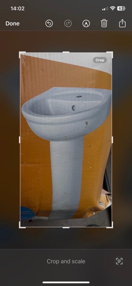 Buy & Sell Pendeford Wolverhampton - Photos for Basin with a pedestal
