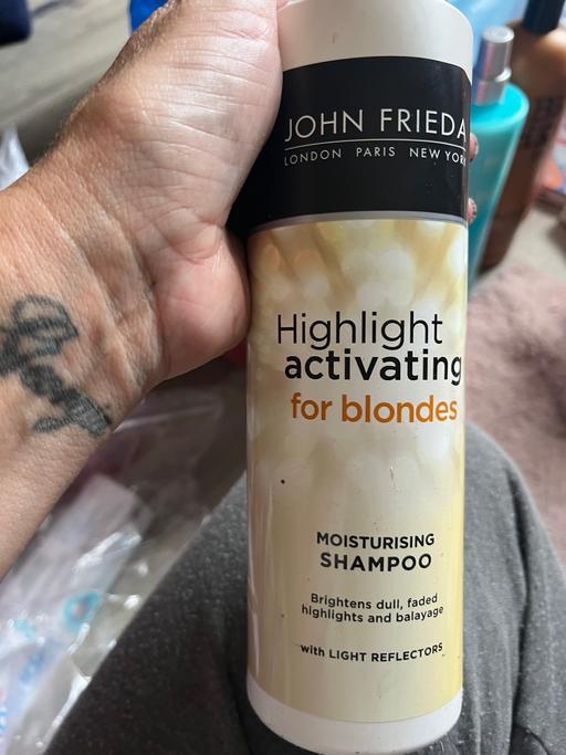 Buy & Sell Wednesfield Wolverhampton - Photos for Shampoo £3 680ml
