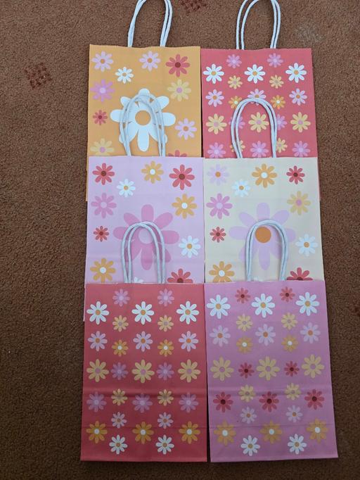Classes Blackpool Town Centre Blackpool - Photos for Gift bags x 6 NEW