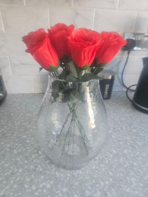 Buy & Sell East Ham East London - Photos for rose flower arrangement