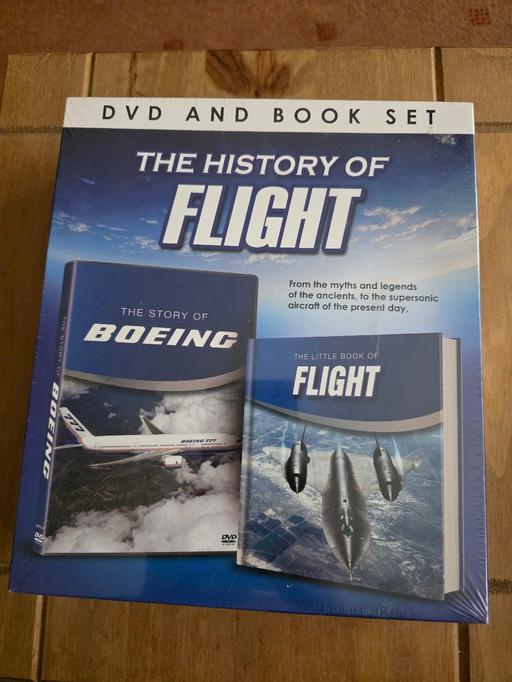 Buy & Sell Blackpool Town Centre Blackpool - Photos for History of flight dvd & book set BNWT