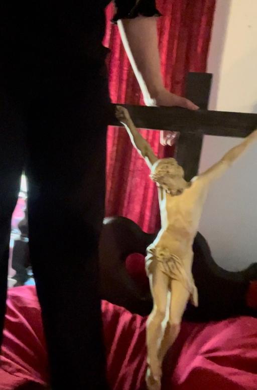 Buy & Sell Southwater Horsham - Photos for Very large crucifix