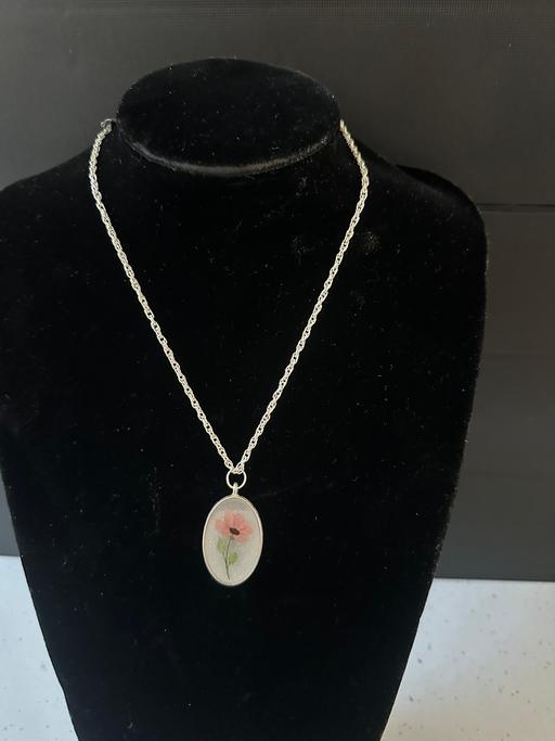 Buy & Sell Cliftonville Thanet - Photos for Resin necklace