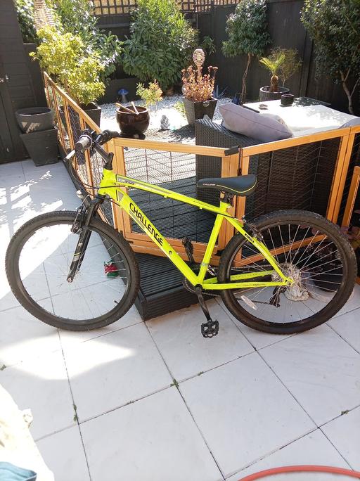 Buy & Sell Abbots Langley Three Rivers - Photos for Never ridden Challenge mountain bike 2