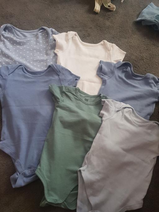 Buy & Sell Longley Sheffield - Photos for baby boys vest 18 to 24mths (3)