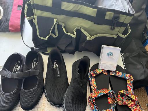 Buy & Sell May Bank Newcastle-under-Lyme - Photos for Box of shoes and bags