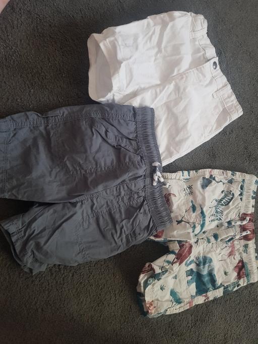 Buy & Sell Longley Sheffield - Photos for boys shorts 1 to 2 years (14)