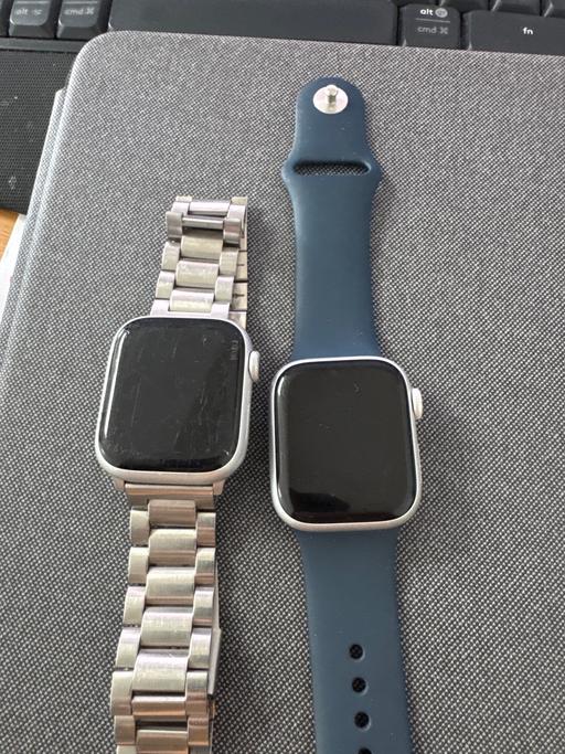 Buy & Sell West Heath South East London - Photos for 2x Apple Watch series 9