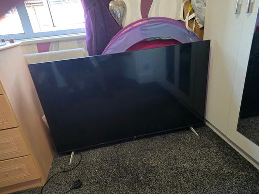 Buy & Sell South Hylton Sunderland - Photos for 55 inch smart tv