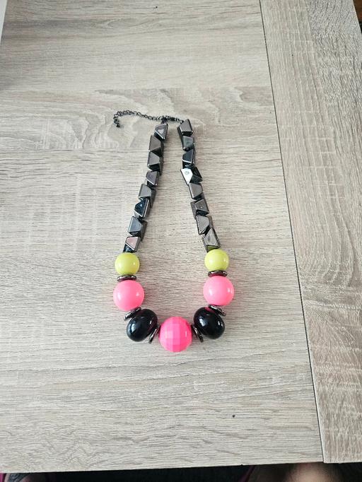 Buy & Sell Newton Doncaster - Photos for Necklace.. like new