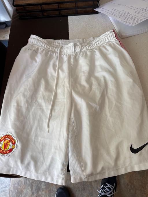 Buy & Sell Kexbrough Barnsley - Photos for Shorts