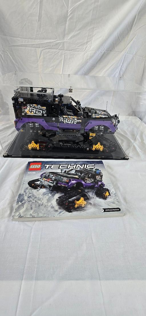 Buy & Sell Llwynhendy Carmarthenshire - Wales - Photos for lego Technic Extreme offroader & Display Case