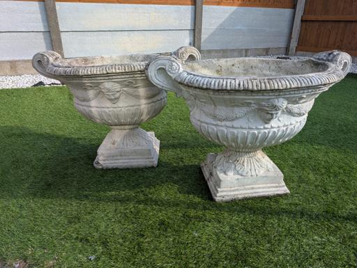 Buy & Sell Droylsden Tameside - Photos for 2 x Stone Cast Plant Pots