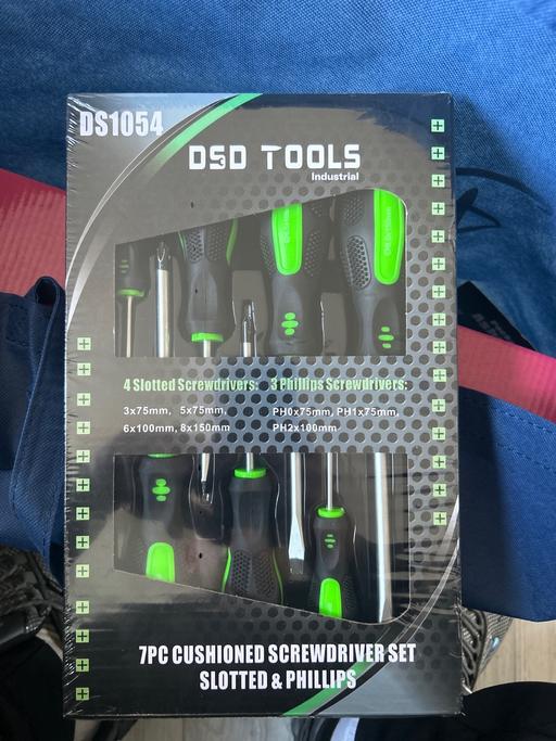 Buy & Sell Bartley Green Birmingham - Photos for Brand new screwdriver set