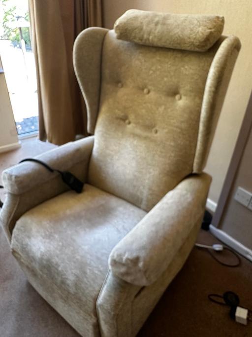 Buy & Sell Bridgnorth Shropshire - Photos for 3 piece sofa 1 disability electric chair