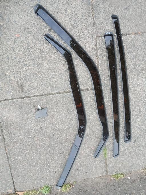 Vehicles Wednesbury Sandwell - Photos for Ford SMax wind deflectors
