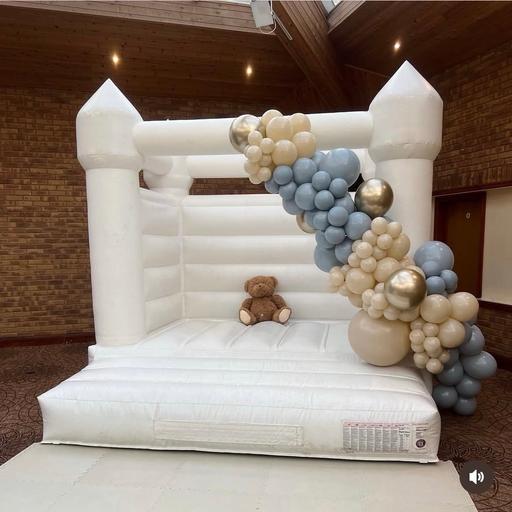 Buy & Sell Ashton-in-Makerfield Wigan - Photos for Bouncy Castle