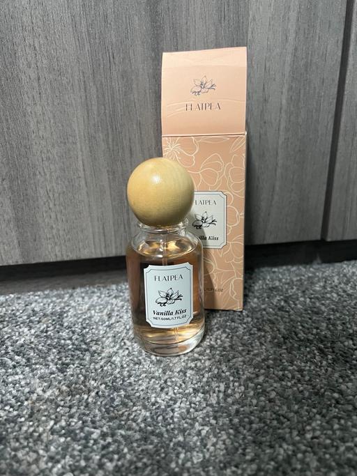 Buy & Sell Levenshulme Manchester - Photos for Perfume vanilla scented