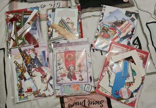 Classes Walsall West Midlands - Photos for 1 random bag of oper craft items
