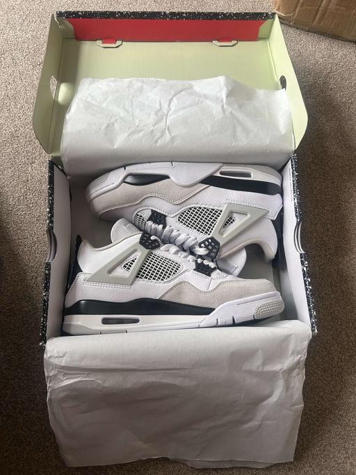 Buy & Sell Heckmondwike Kirklees - Photos for jordan 4s military black size 8 uk