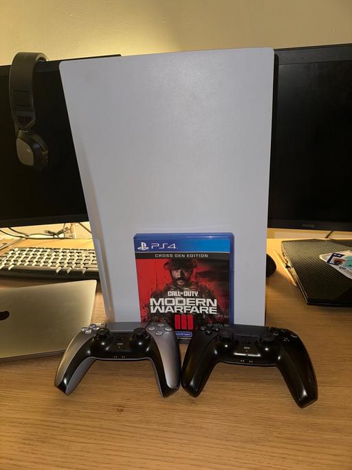 Buy & Sell Harlington Hillingdon - Photos for PlayStation 5 - PS5 + 2 controllers and COD