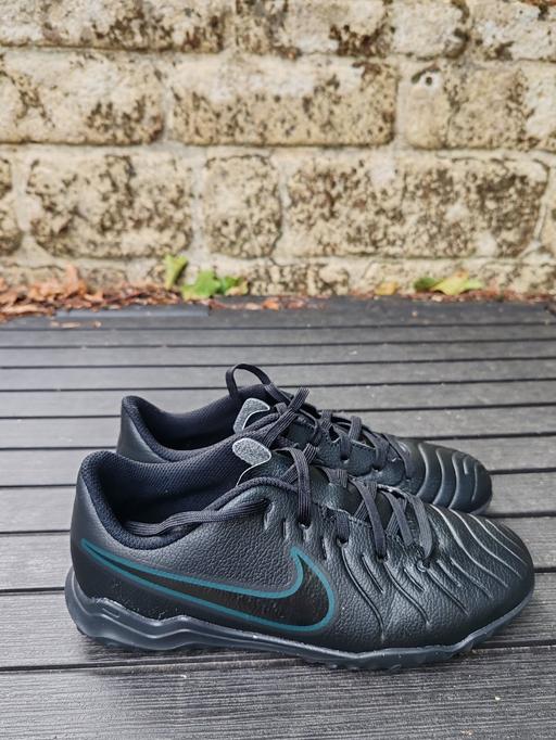 Buy & Sell Charlbury West Oxfordshire - Photos for astro turf trainers