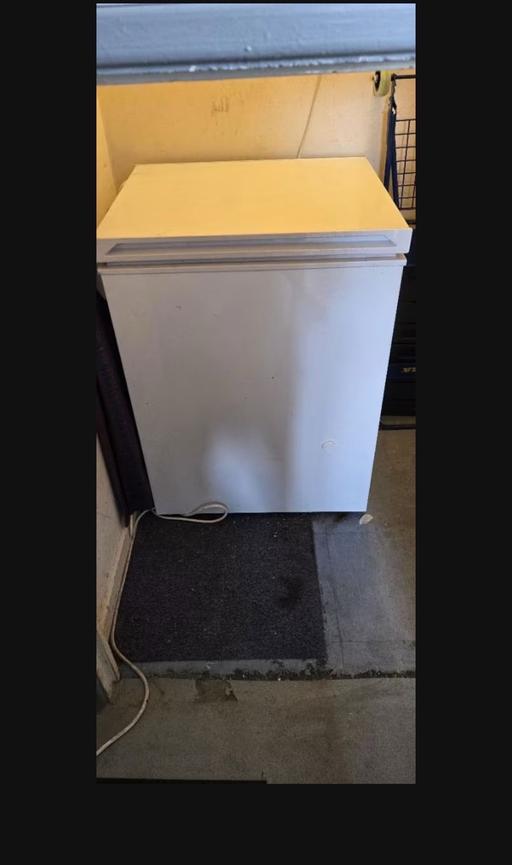 Buy & Sell Bermondsey South East London - Photos for A Perfectly Working Chest Freezer Good Con