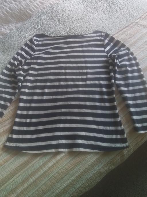 Buy & Sell Aldridge Walsall - Photos for LADIES STRIPED TEE SHIRT