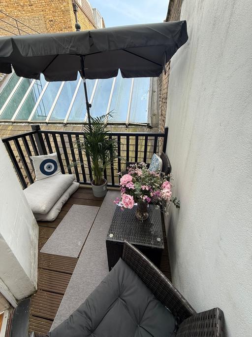 Buy & Sell Nine Elms South West London - Photos for Sun Umbrella