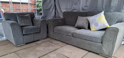 Buy & Sell Wednesfield Wolverhampton - Photos for Grey Wyvern Sofas..3&1