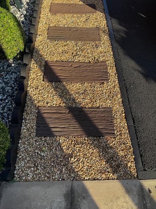 Buy & Sell Southdene Knowsley - Photos for Rubber stepping stones