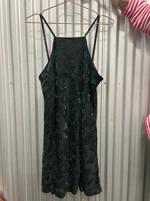 Buy & Sell Queen`s Park North West London - Photos for Devore dark green skater dress mini