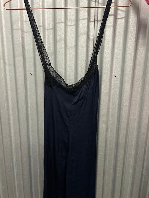 Buy & Sell Queen`s Park North West London - Photos for Navy and black lace dress