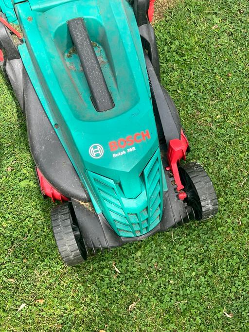 Buy & Sell Malkins Bank Cheshire East - Photos for Lawnmower 36R corded.